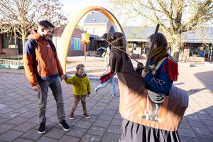 Ommegangspaardje in de Esdoornschool